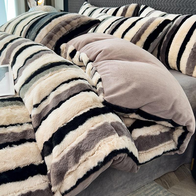 Set di letti anti-statico in pelliccia anti-statica a strisce di ombre irregolare a strisce calda