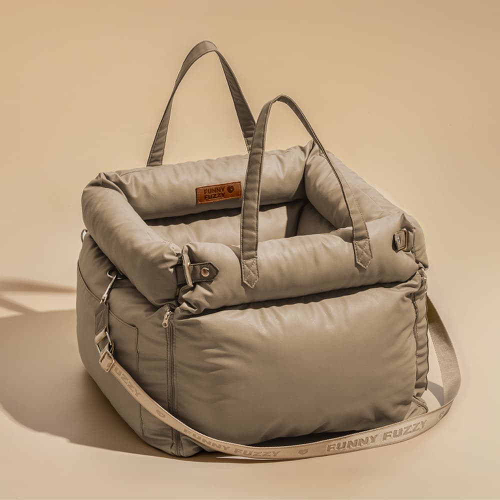 Cama de refuerzo de asiento para perros de cuero para perros de lujo - Voyager urbano