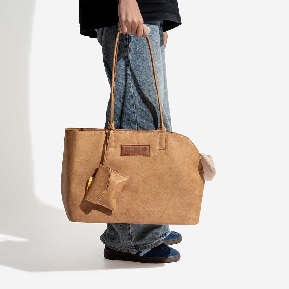 Vogue Eco -friendly DuPont Waterproof Pet Carrier - City Roamer