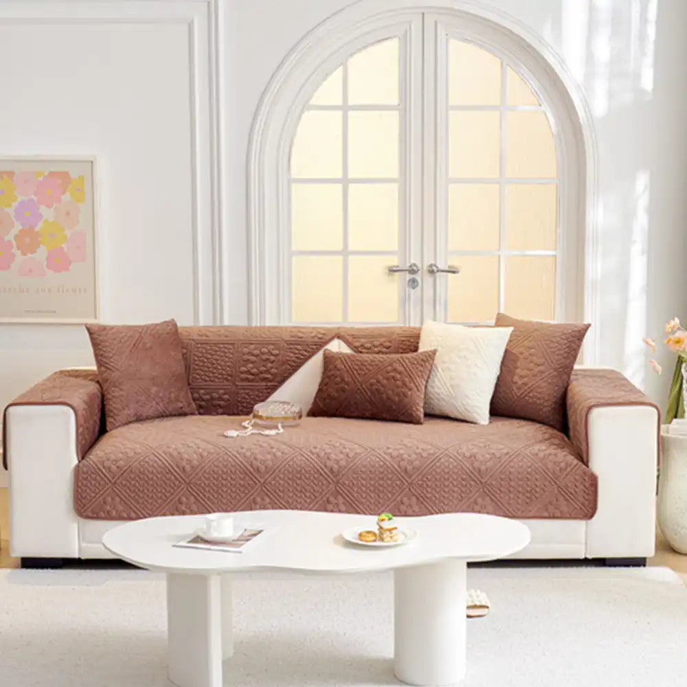 Patrón geométrico en relieve Plush suave acolchado Cubierta de sofá sin deslizamiento