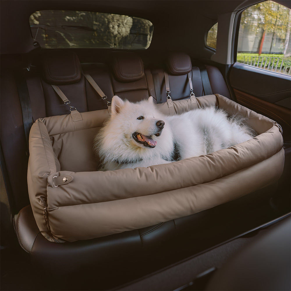 Grand lit rehausseur de siège d'auto pour chien en simili cuir de luxe - Urban Voyager