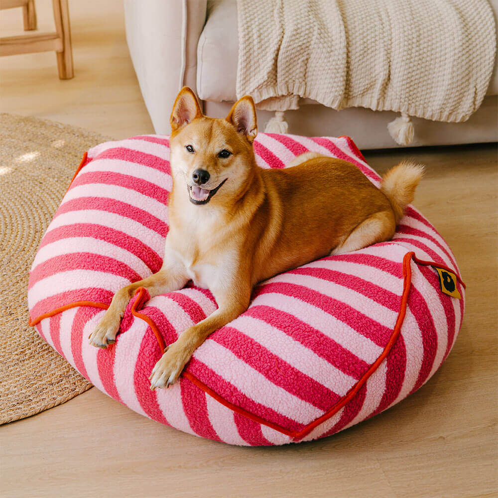 Modello a strisce alla moda Polygonal Cogoning Bean Bag Dog