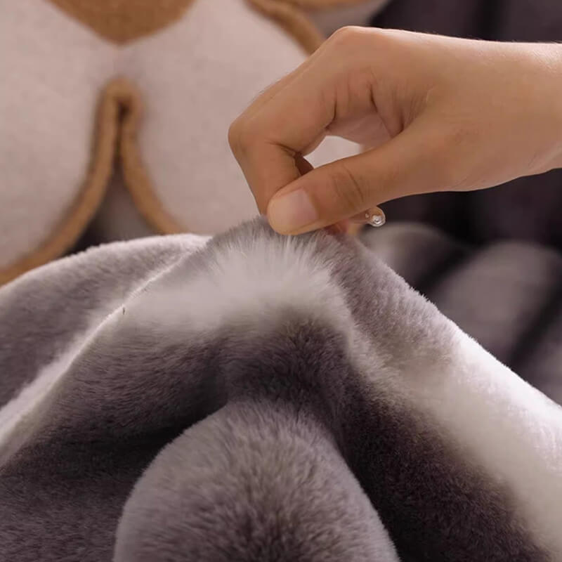 Bellissima copertina di divano peluche a stripe a stripe a gradiente