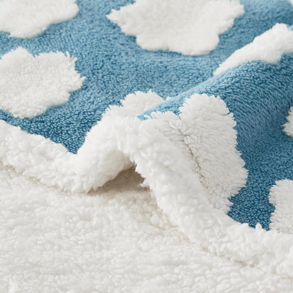 Cloud Flocked Waterproof Multi-Functional Sherpa Dog Blanket