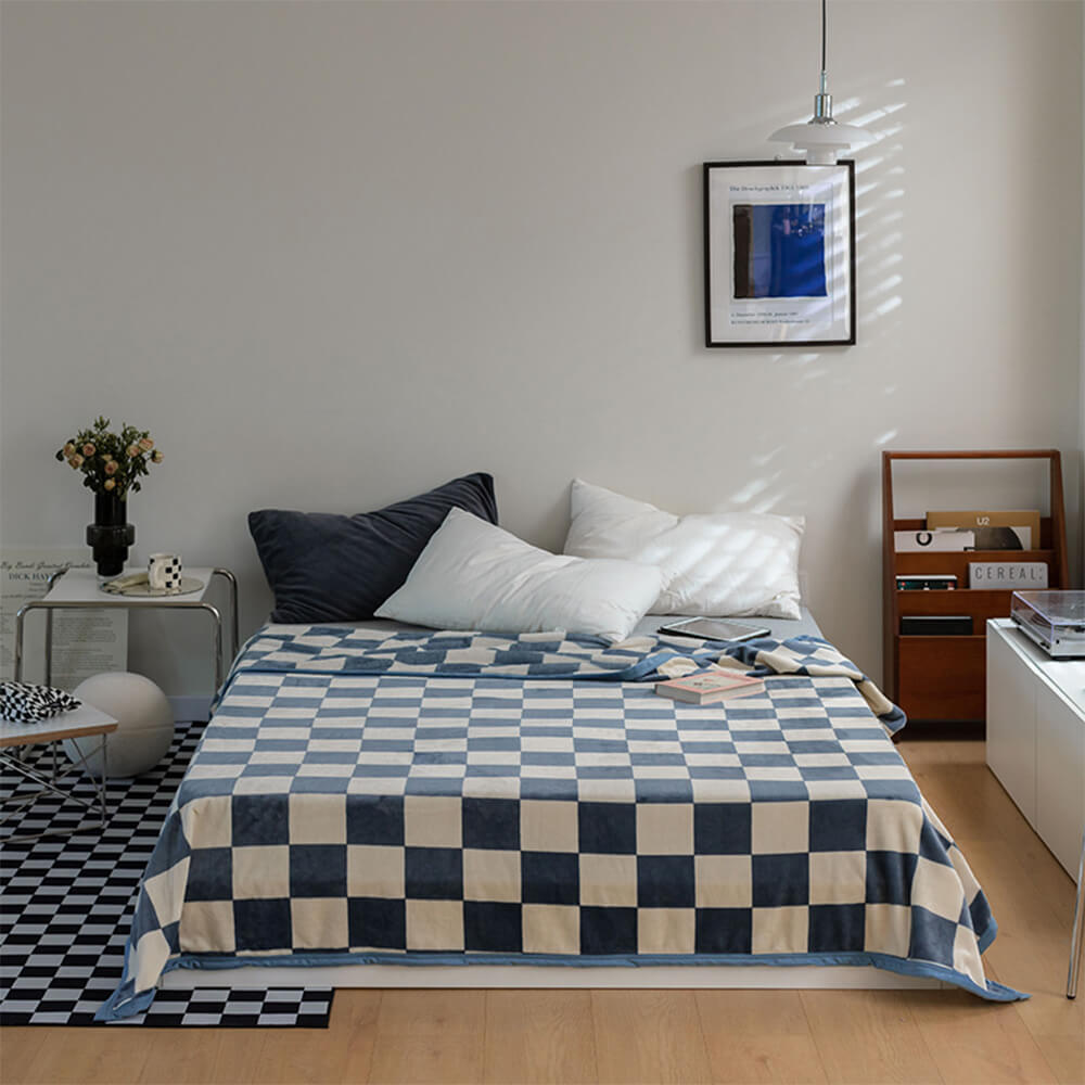 Contrasting Checkerboard Multi-Purpose Flannel Blanket