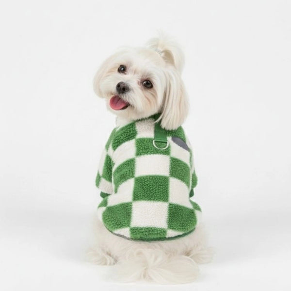 Checkered Fleece Dog Jacket – Bold Style and Warmth for Winter Walks