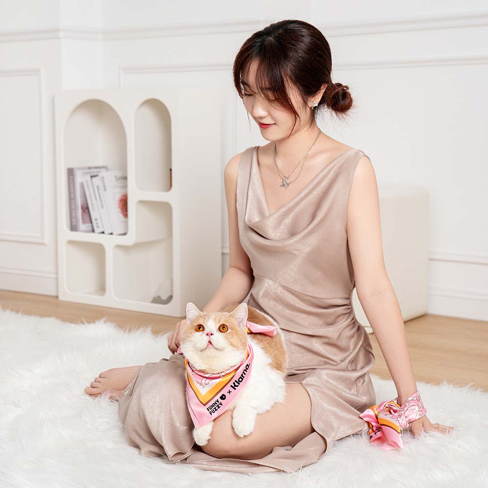 FUNNYFUZZY X Klarna Pet & Human Scarf