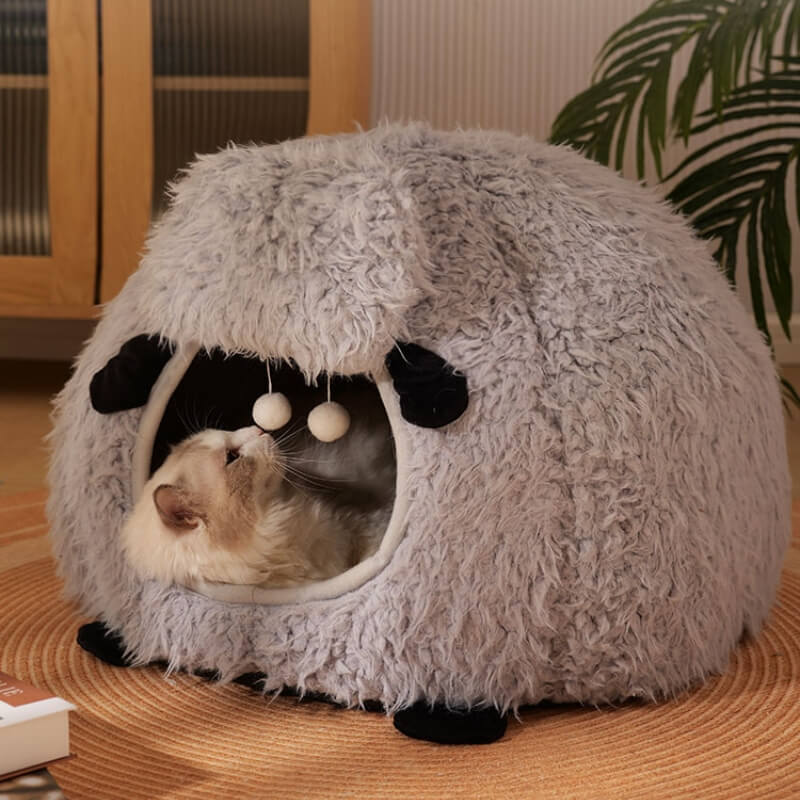 Fully Enclosed Warm Lamb-Shaped Cat Bed