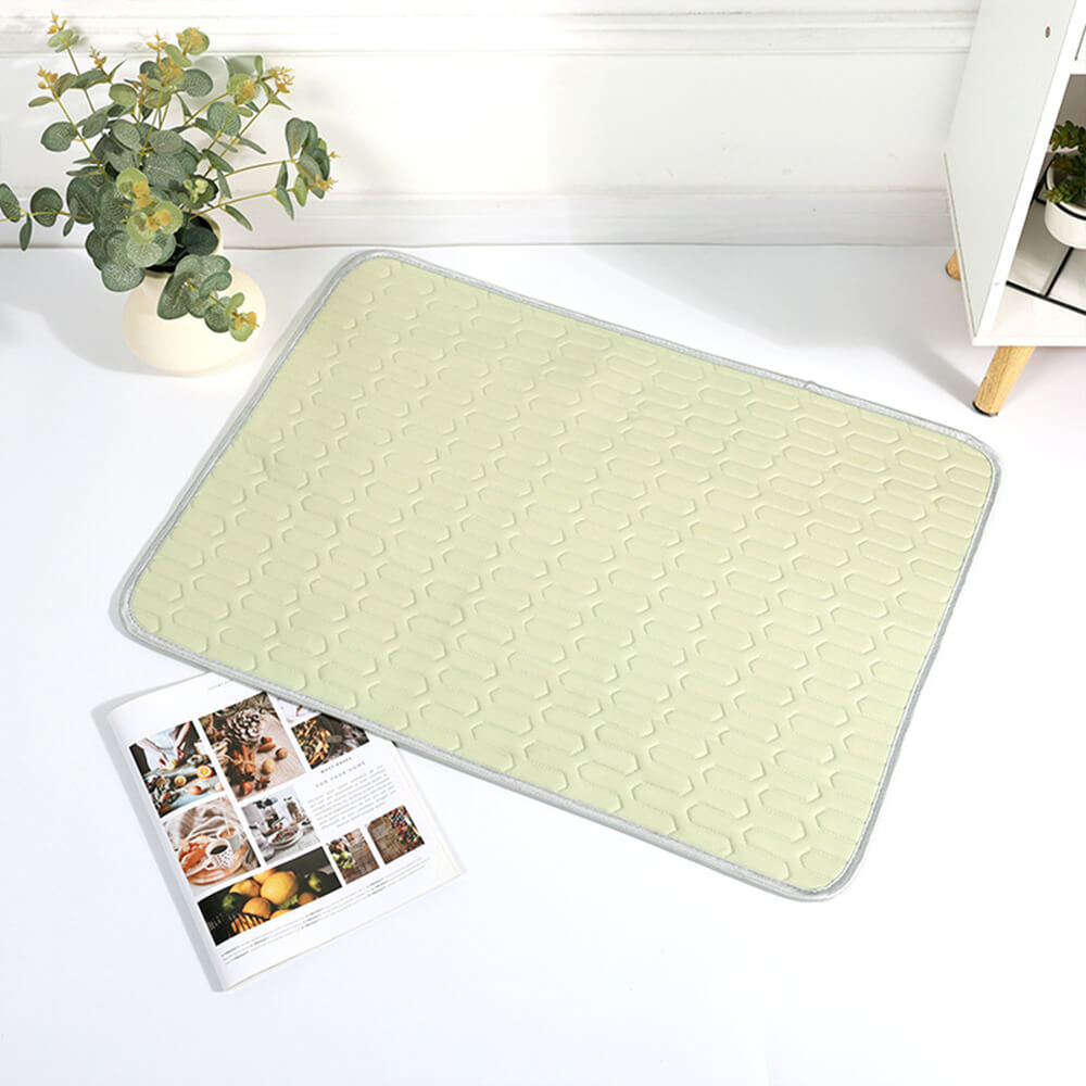 Cooling Washable Non-Slip Breathable Ice Silk Dog &amp; Cat Mat