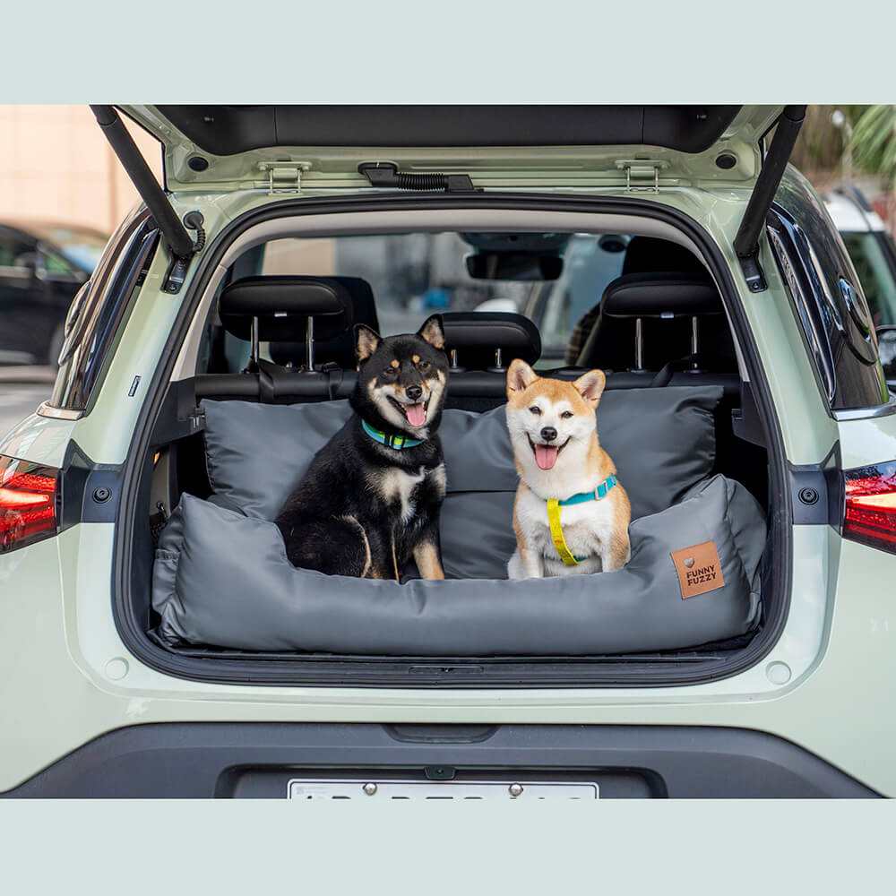 Lettino da viaggio per il sedile posteriore dell'auto per cani di taglia media e grande