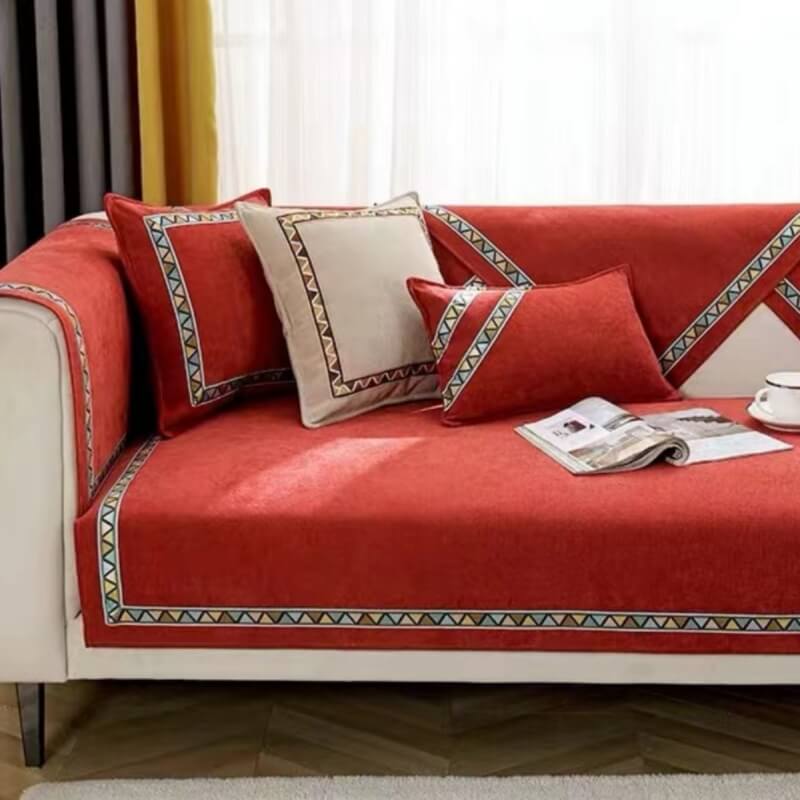 Housse de canapé confortable antidérapante en chenille de couleur unie à décor géométrique