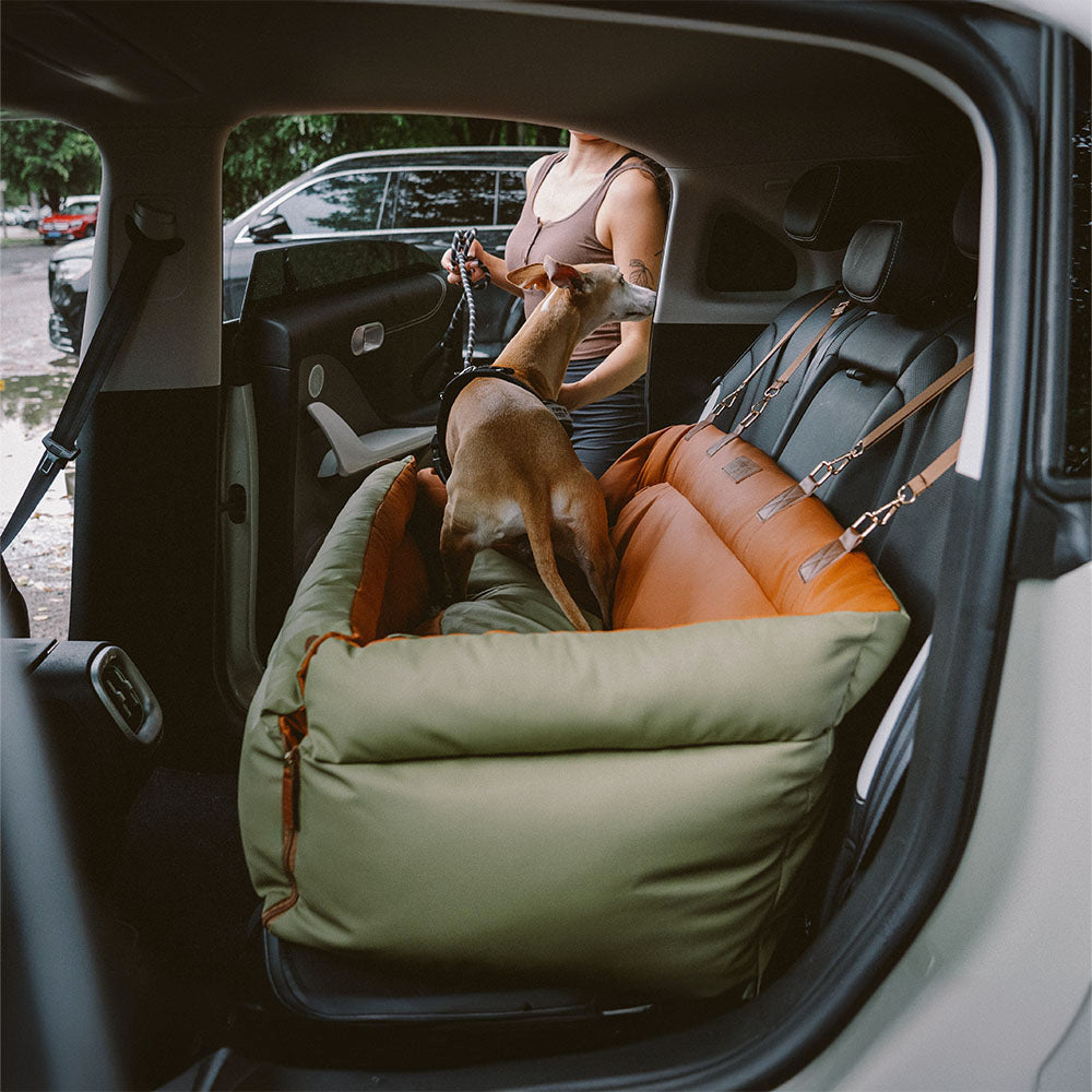 Cama elevadora grande de lujo con asiento de coche para perros de piel sintética - Urban Voyager