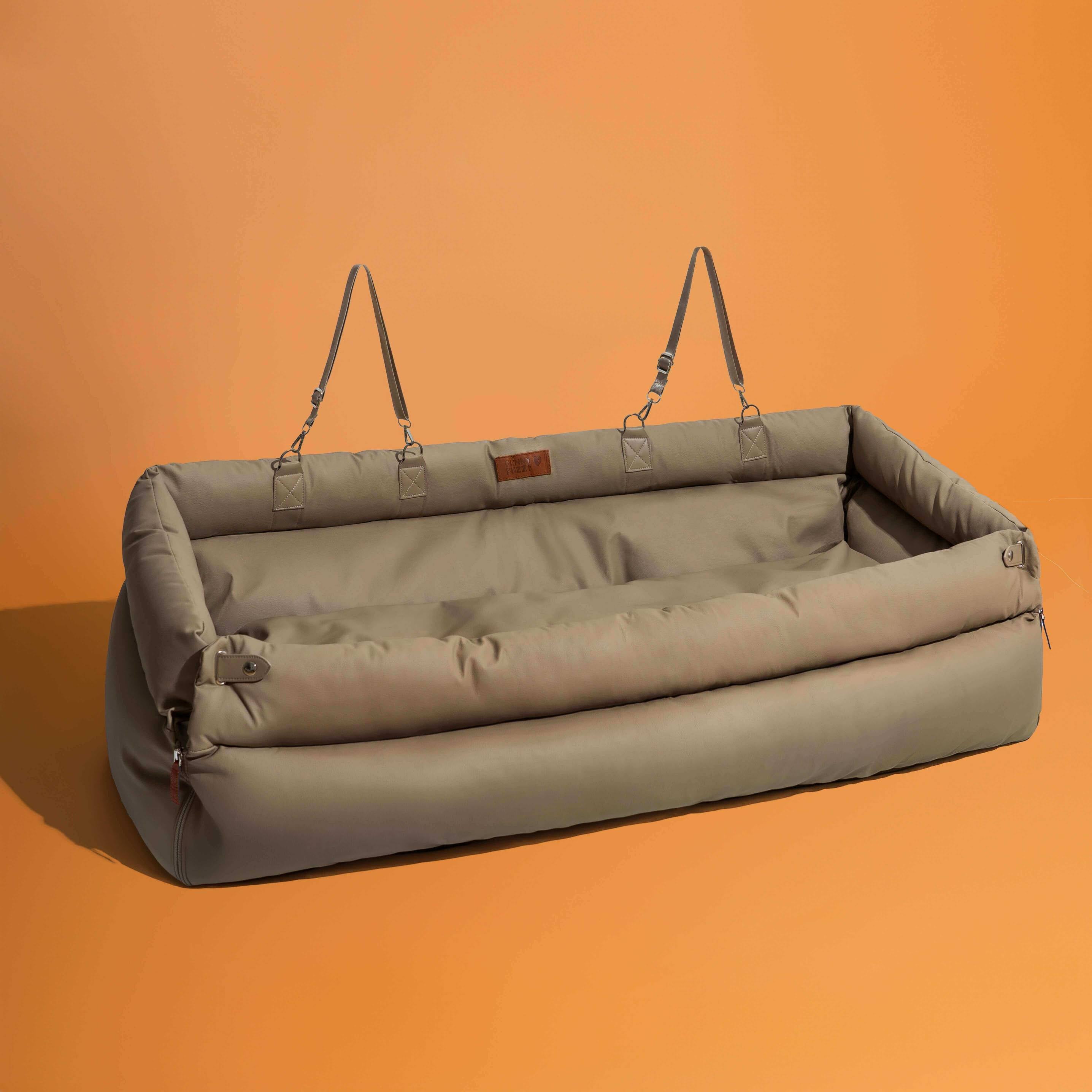 Cama elevadora grande de lujo con asiento de coche para perros de piel sintética - Urban Voyager