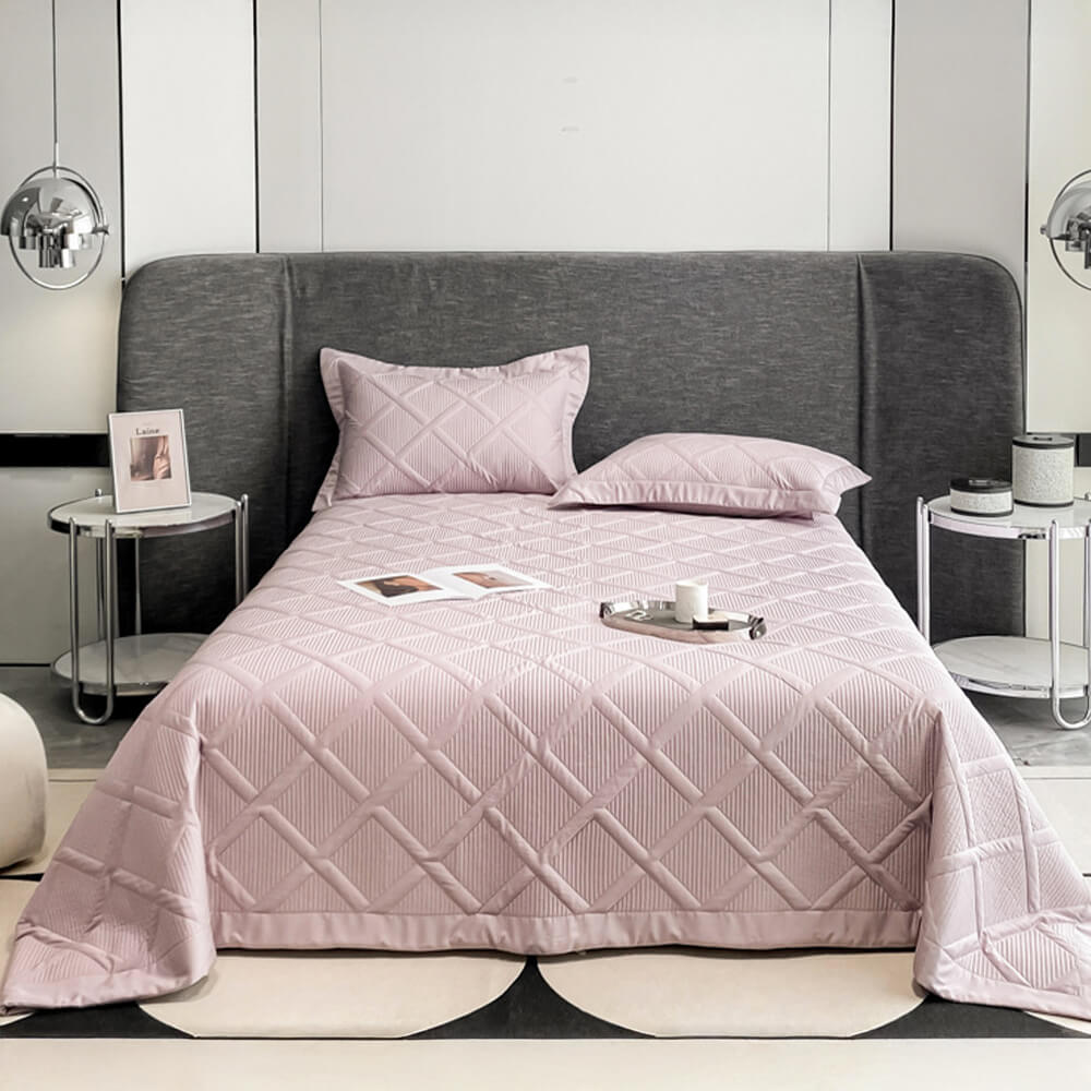 Eco-friendly Minimalist Multifunctional Quilted Bedspread Set