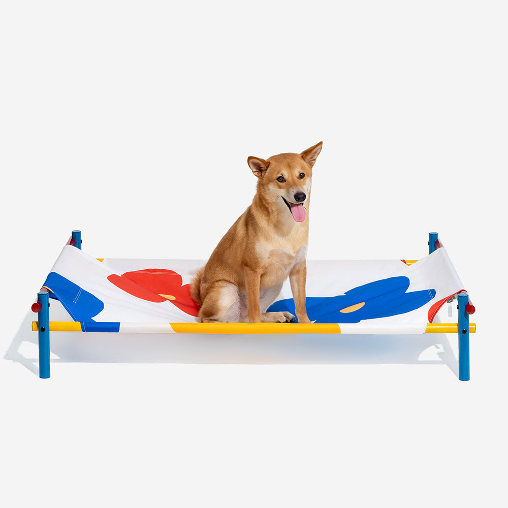 Vibrant Summer Print Style Aluminum Elevated Dog Bed - Summer Paradise