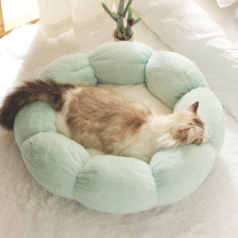 Deep Sleeping Flower Shape Cat Bed