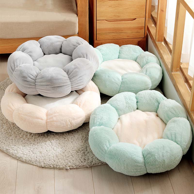 Deep Sleeping Flower Shape Cat Bed