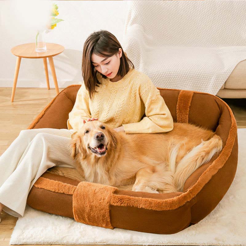 <tc>Sofá cama vintage grande y acogedor para perros</tc>