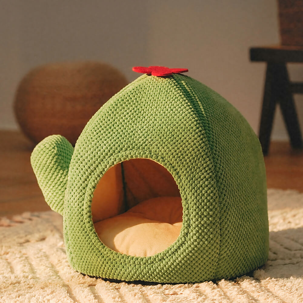 Cama para gatos cálida con forma de cactus