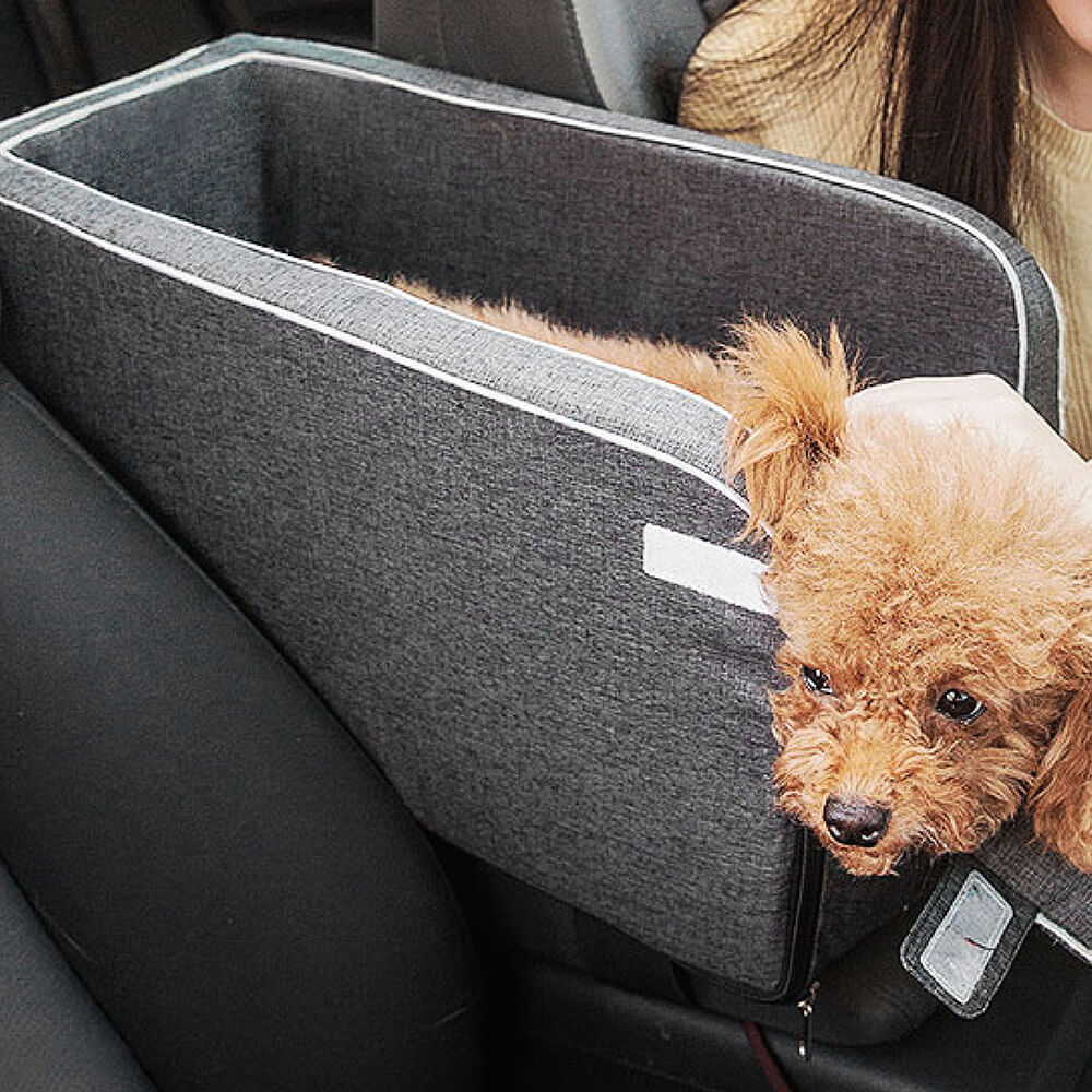 Siège d'auto pour animaux de compagnie avec console carrée Lookout en daim